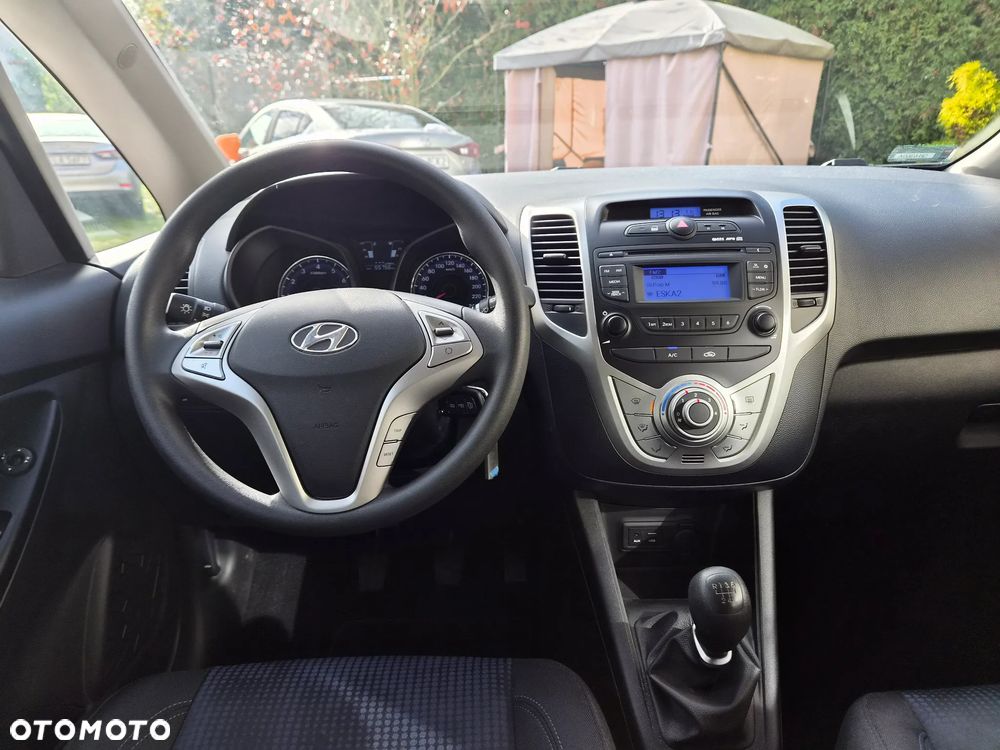 Hyundai ix20 - 17