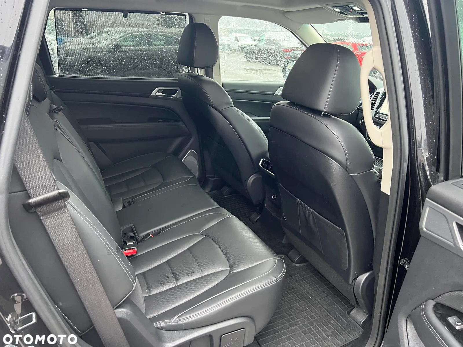 SsangYong/KGM Rexton 2.2 D Quartz 2WD 7os - 21