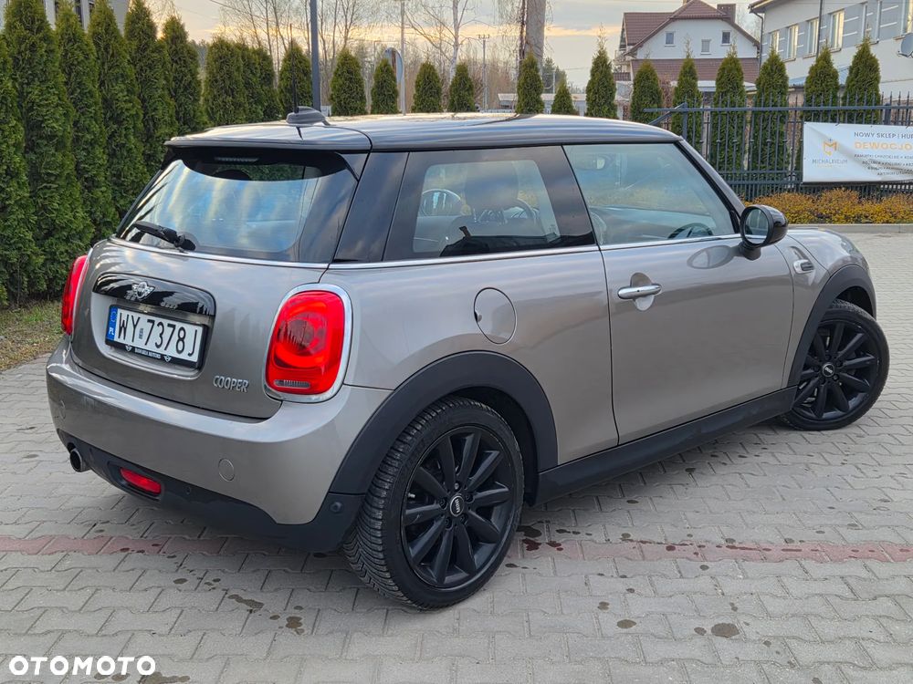 MINI Cooper Seven Chili - 4