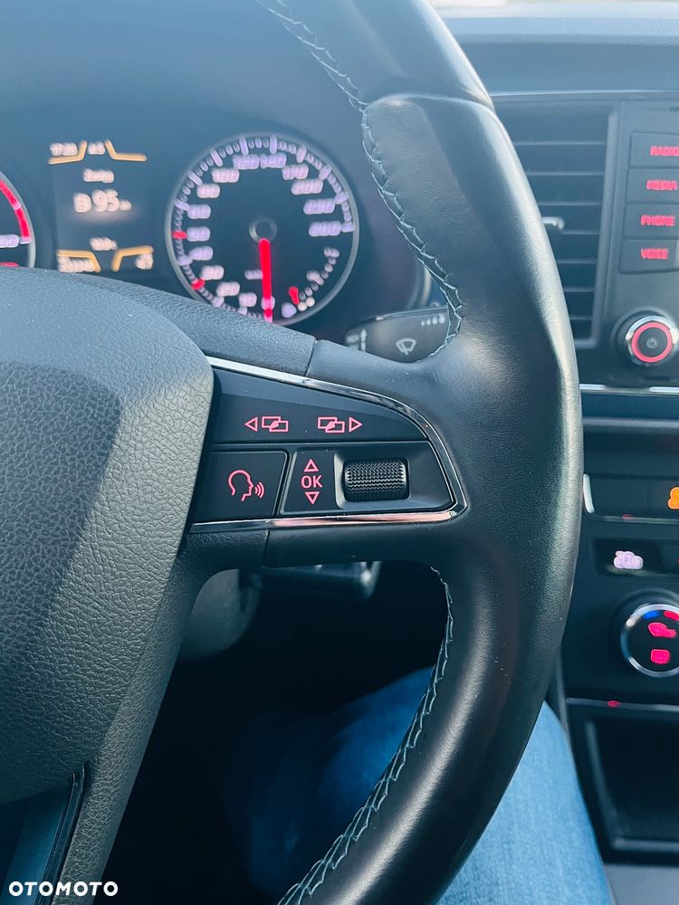 Seat Leon 1.6 TDI Start&Stop CONNECT - 17