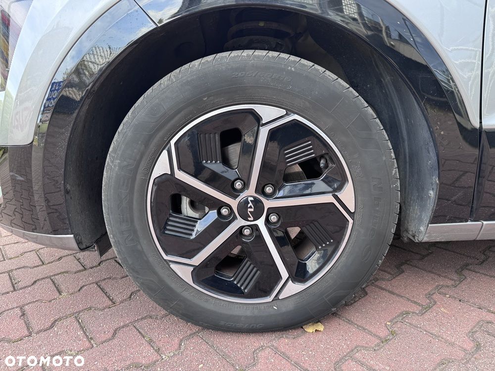 Kia Niro 1.6 GDI Hybrid L - 24