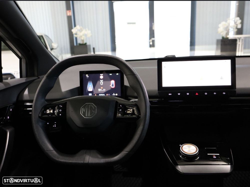 MG MG4 4 Standard - 9