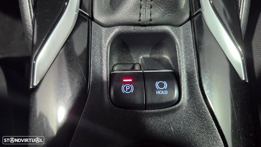 Toyota Corolla Touring Sports 1.8 Hybrid Exclusive - 32