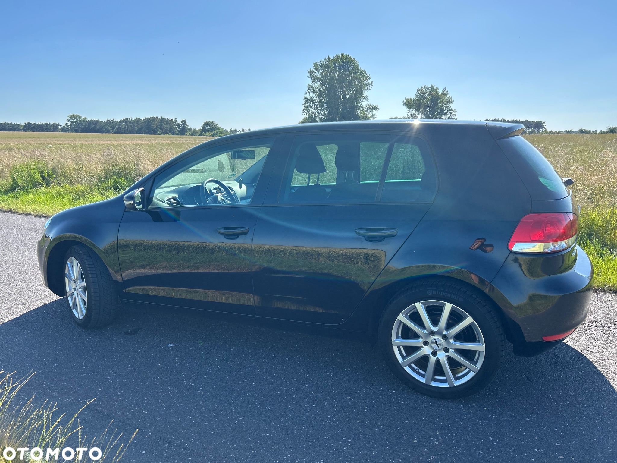Volkswagen Golf - 11