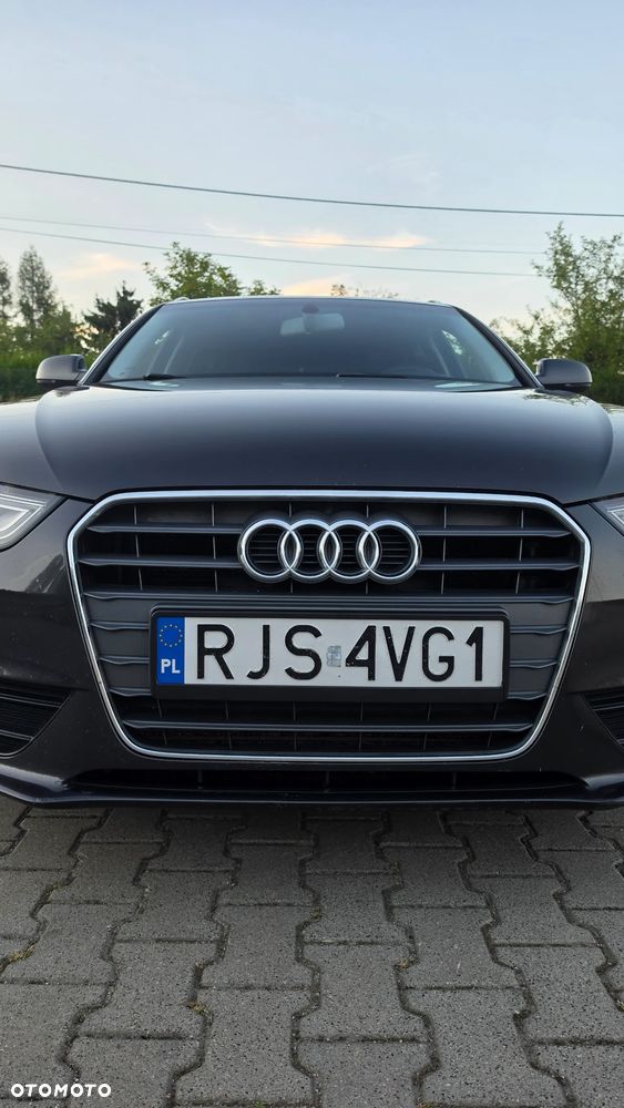 Audi A4 Avant - 4