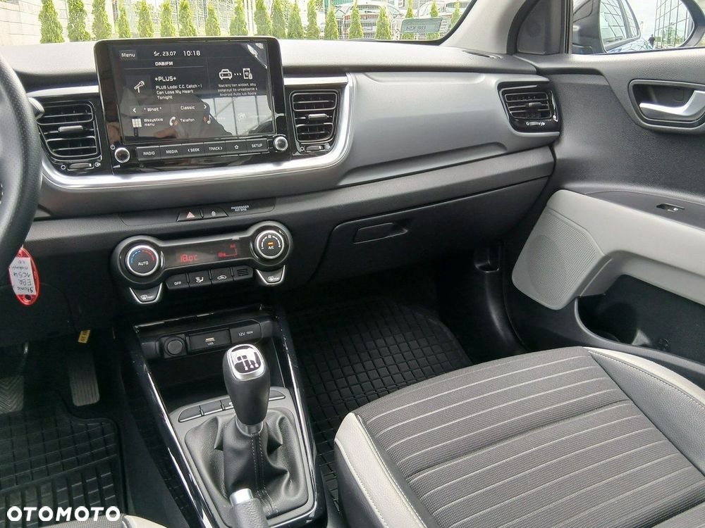Kia Stonic 1.0 T-GDI L - 15