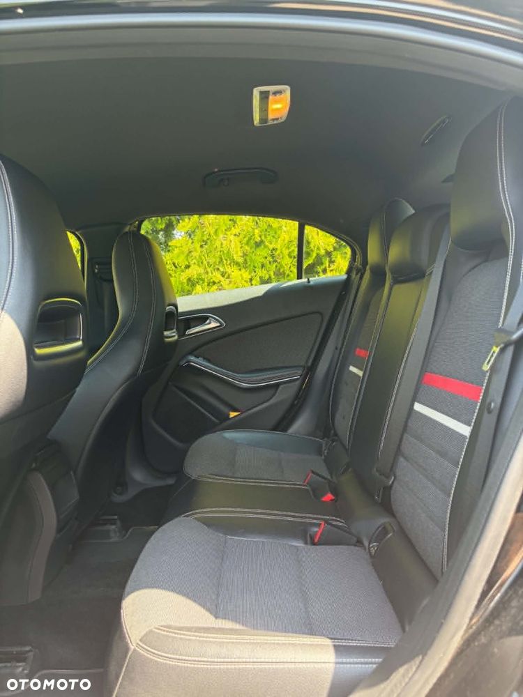 Mercedes-Benz Klasa A 180 (BlueEFFICIENCY) - 20