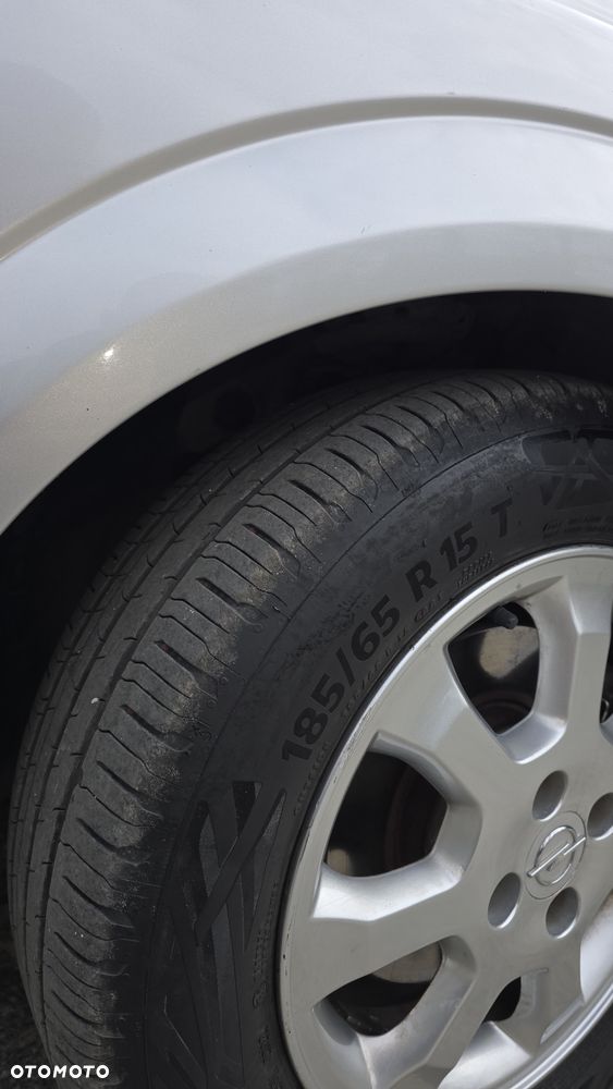 Opel Astra 1.6 Enjoy - 11