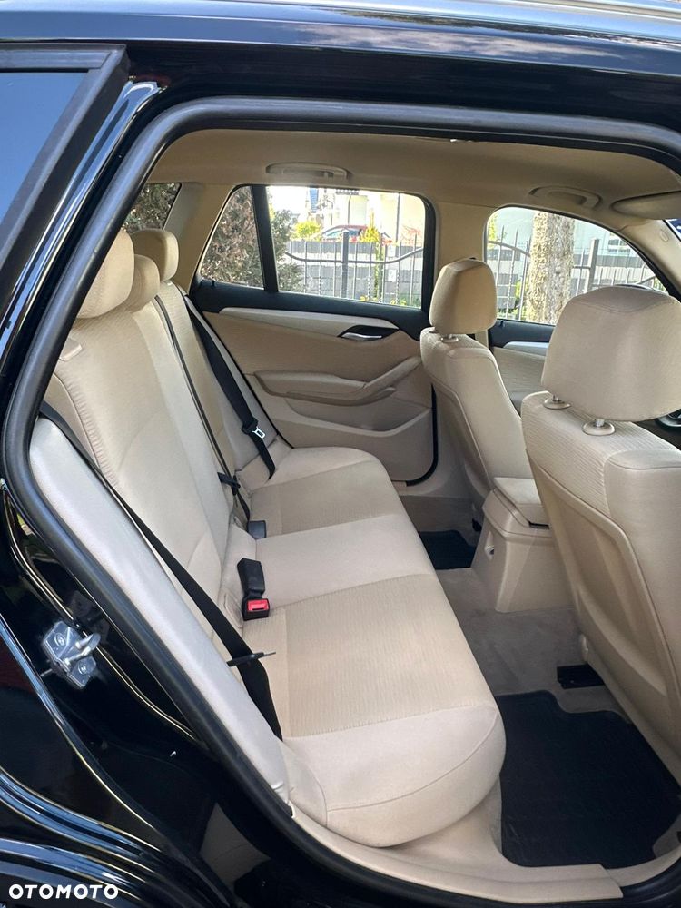 BMW X1 xDrive20d - 31