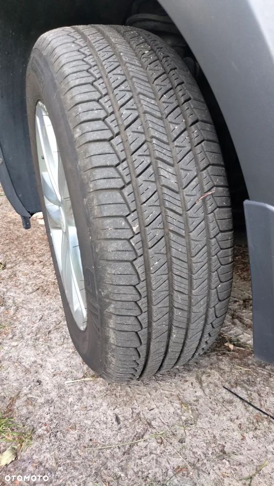 Chevrolet Captiva - 22