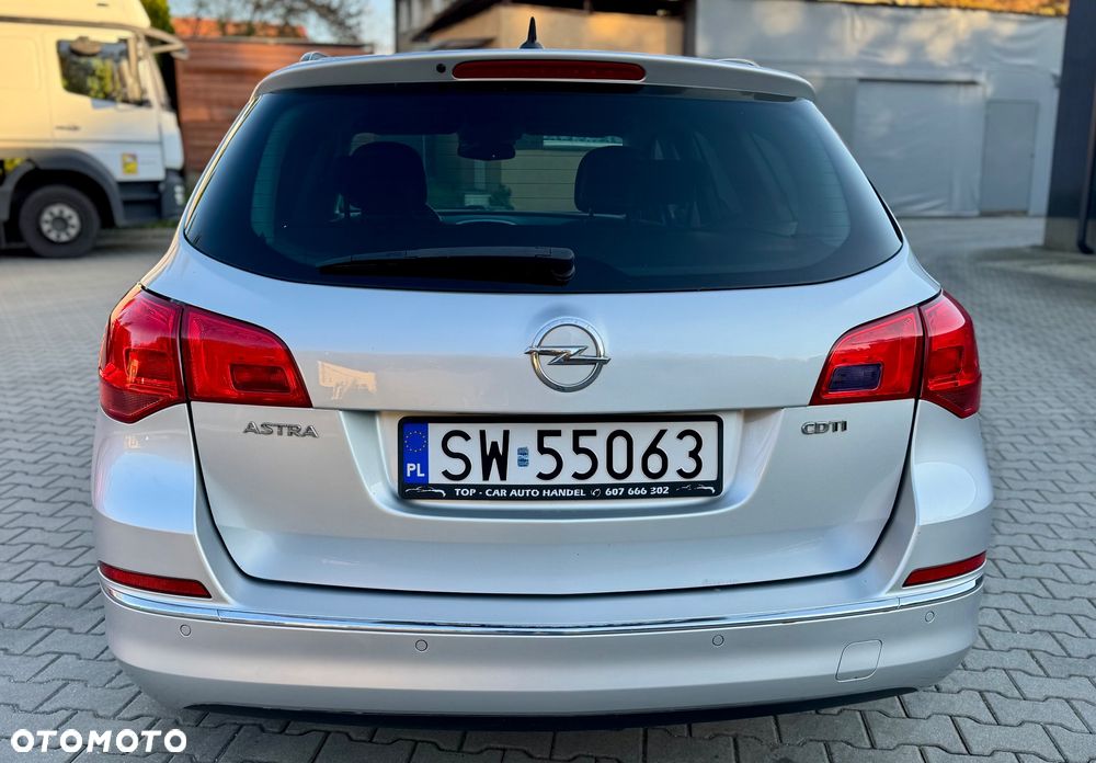 Opel Astra 1.7 CDTI DPF 150 Jahre - 8