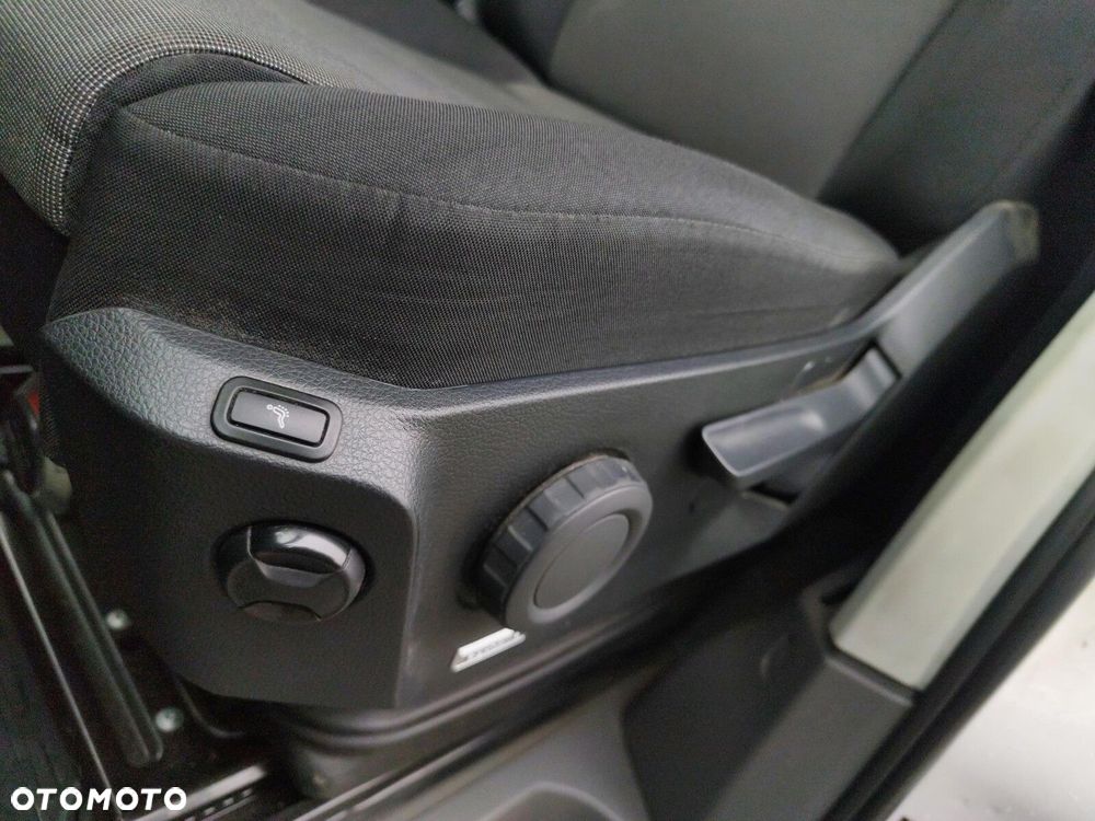 Volkswagen Crafter 35 Podwójna kabina - 10