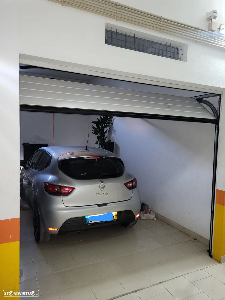 Renault Clio 1.2 16V Confort - 6