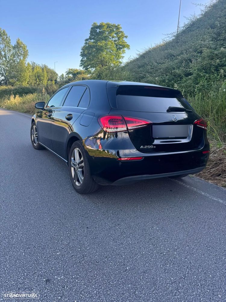 Mercedes-Benz A 250 e Style Plus - 2