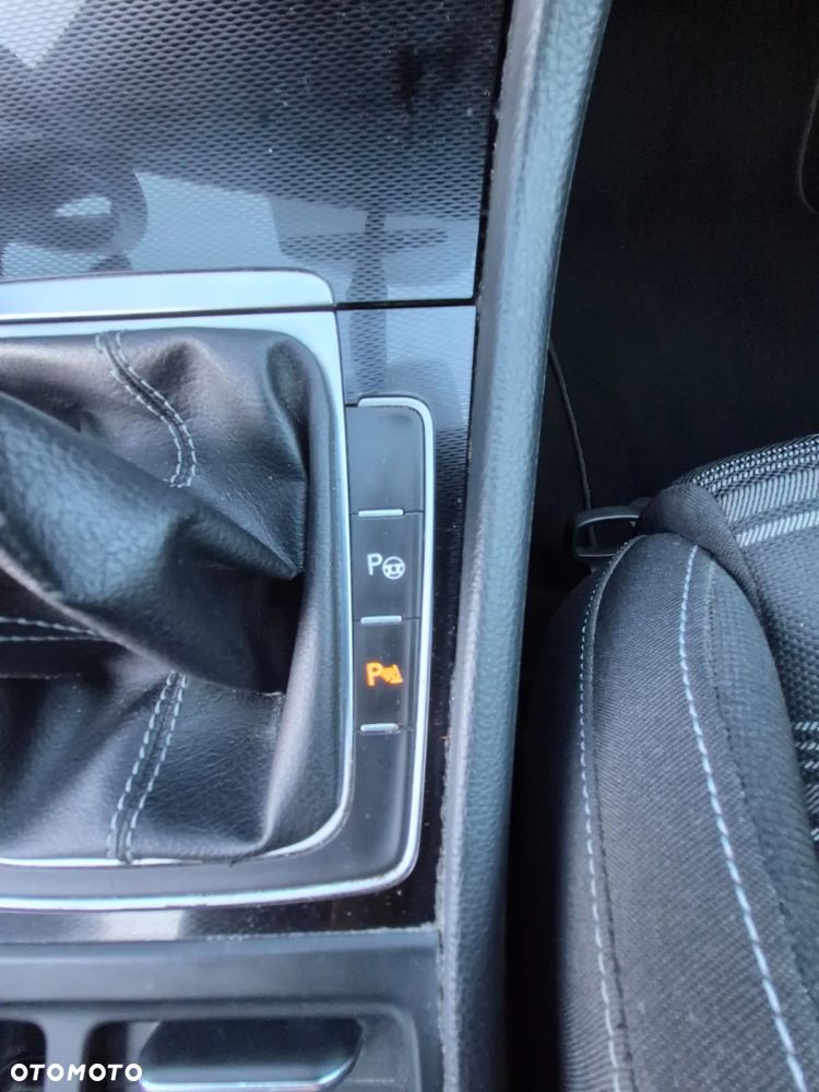Volkswagen Golf - 19