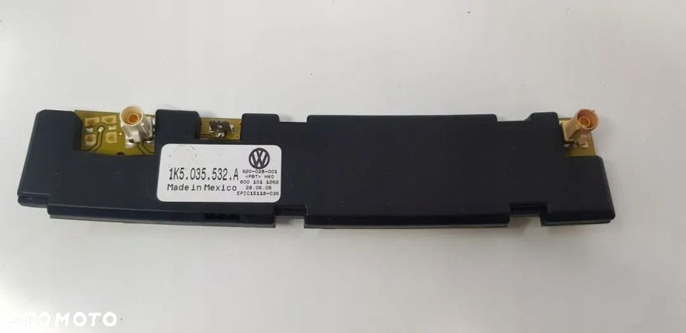 WZMACNIACZ ANTENOWY VW JETTA 1K5035532A - 1