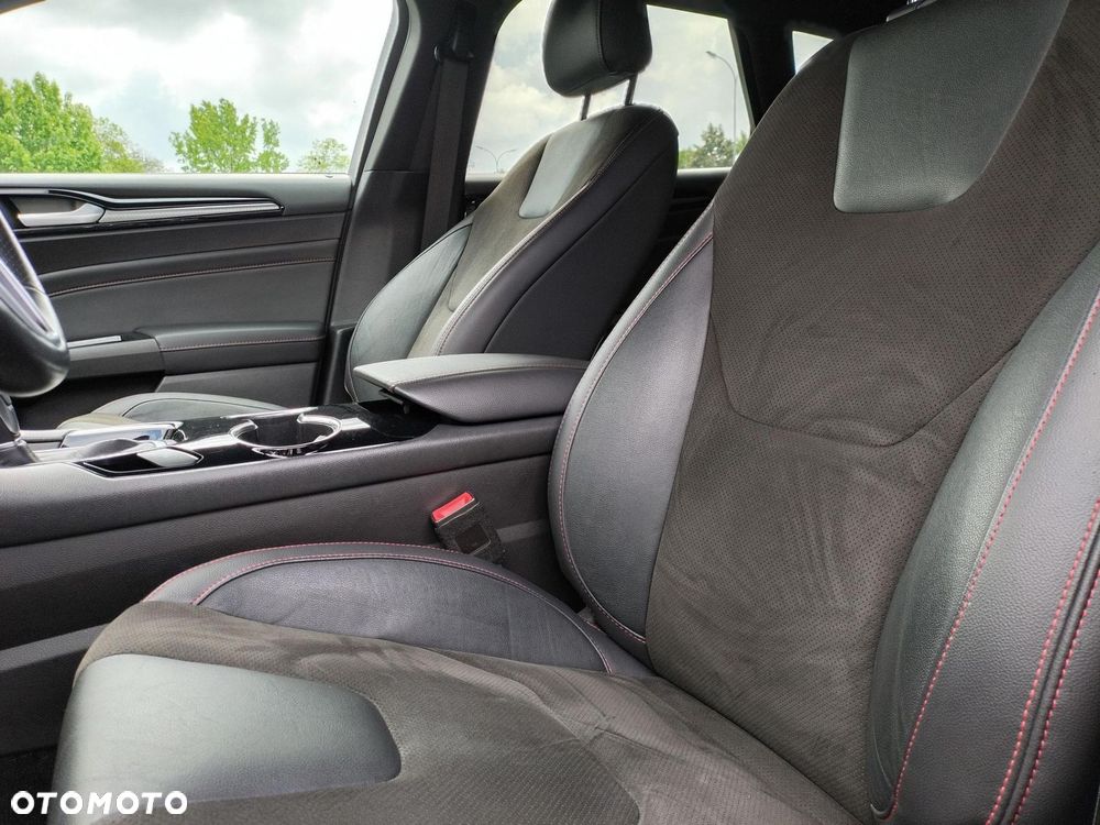 Ford Mondeo - 27