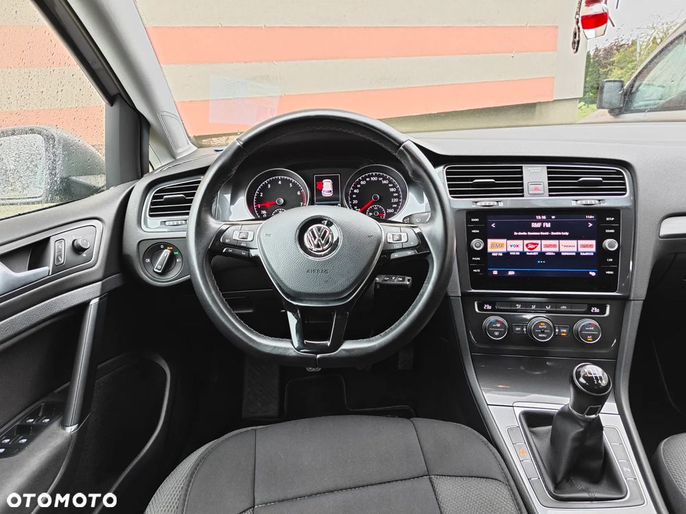 Volkswagen Golf 1.0 TSI BMT Comfortline - 12