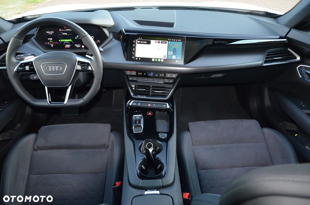 Audi e-tron GT 60 93kWh Quattro - 25