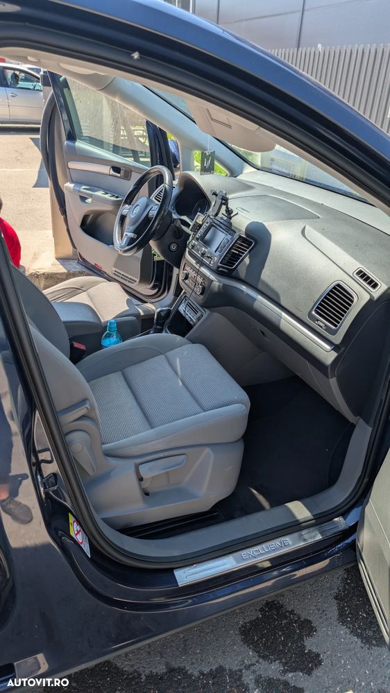 Volkswagen Sharan 2.0 TDI DSG BlueMotion Technology Highline - 12