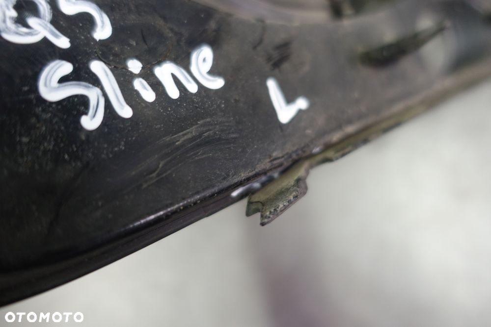 KRATKA ZDERZAKA LEWA AUDI Q5 SLINE LIFT 8R0 - 4