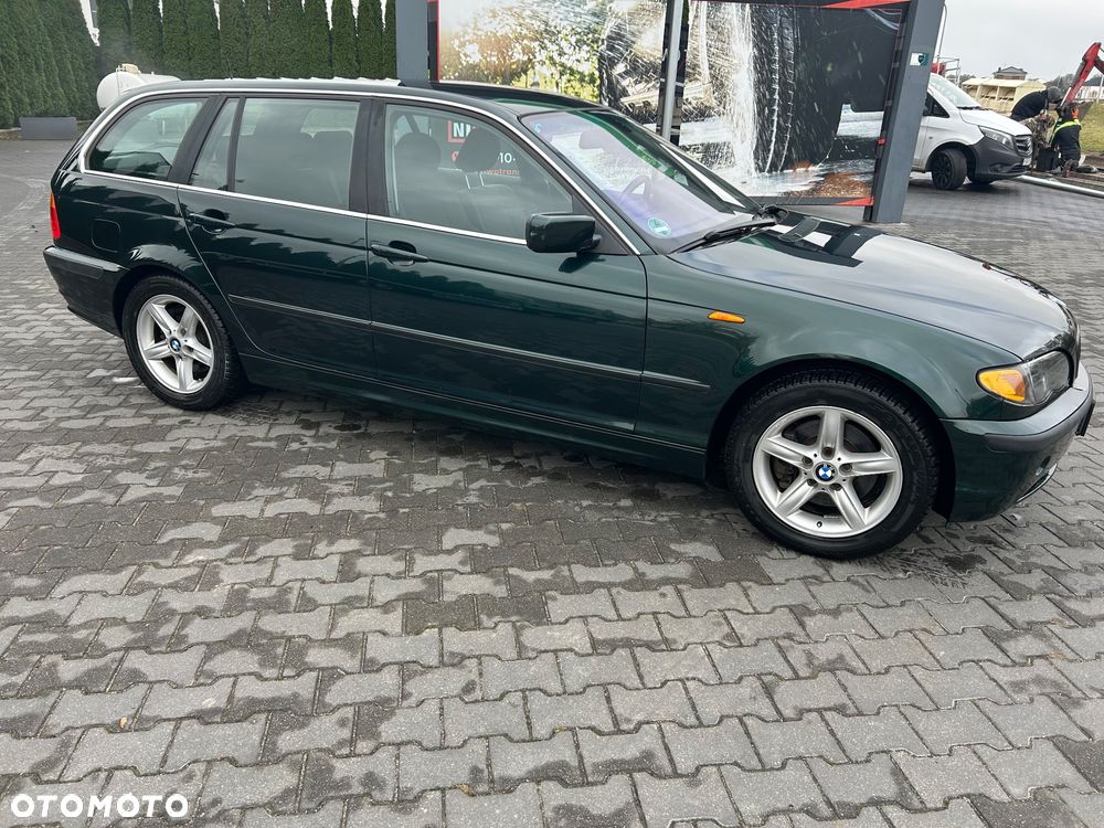 BMW 3 Series 2002 photo 2