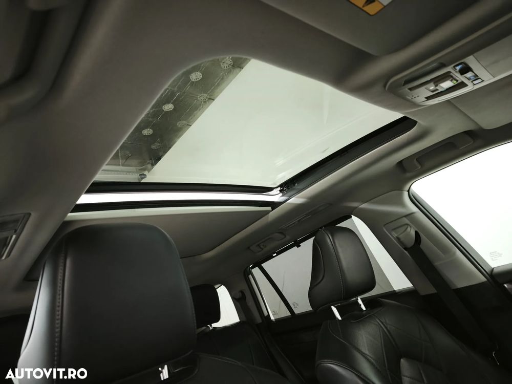 Toyota Highlander 2.5 Hybrid Luxury - 15