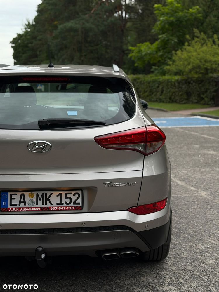 Hyundai Tucson - 13
