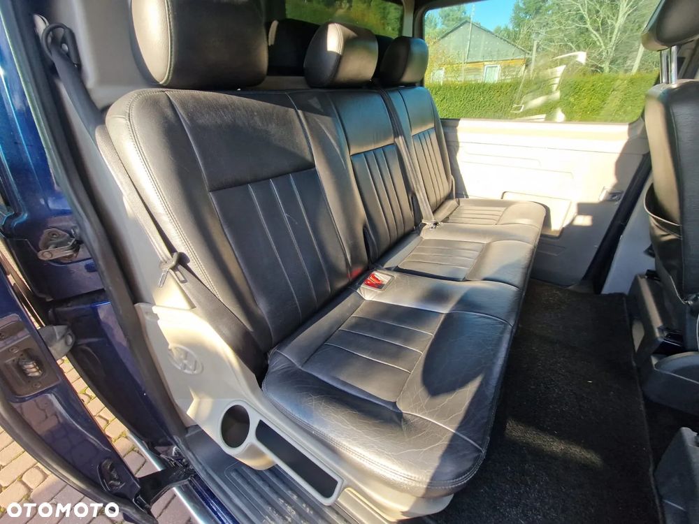 Volkswagen Transporter - 23