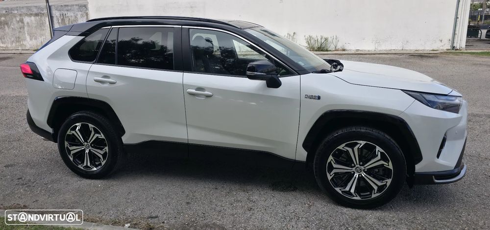 Toyota RAV4 2.5 HDF Plug-in Lounge AWD-i - 3