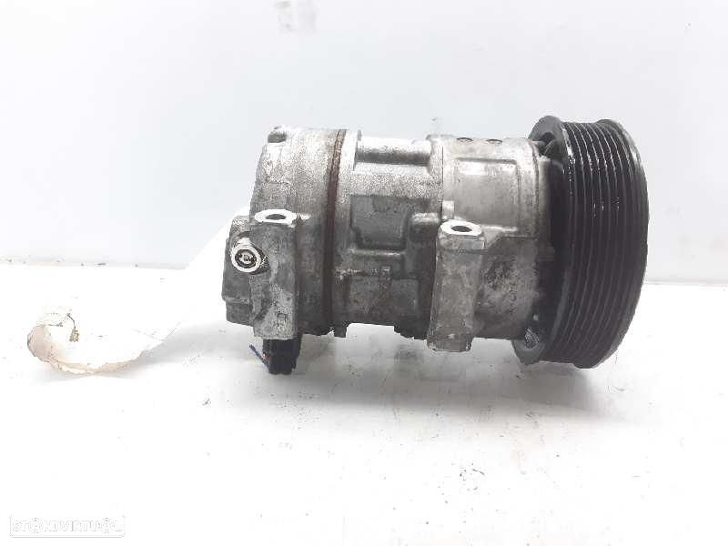 COMPRESSOR DE AR CONDICIONADO TOYOTA AVENSIS - 1