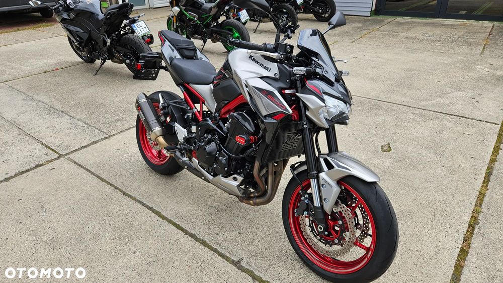 Kawasaki Z 900 - 14