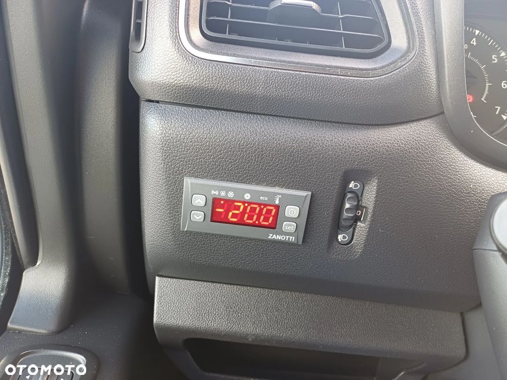 Renault Master - 20