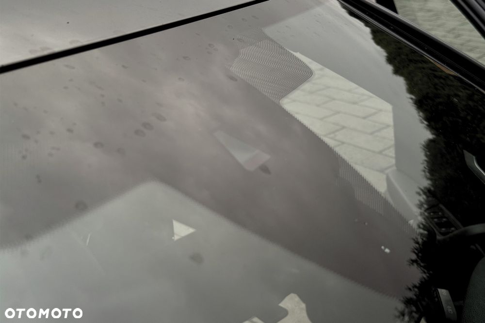 Audi A4 Avant 40 TFSI S tronic S line - 35