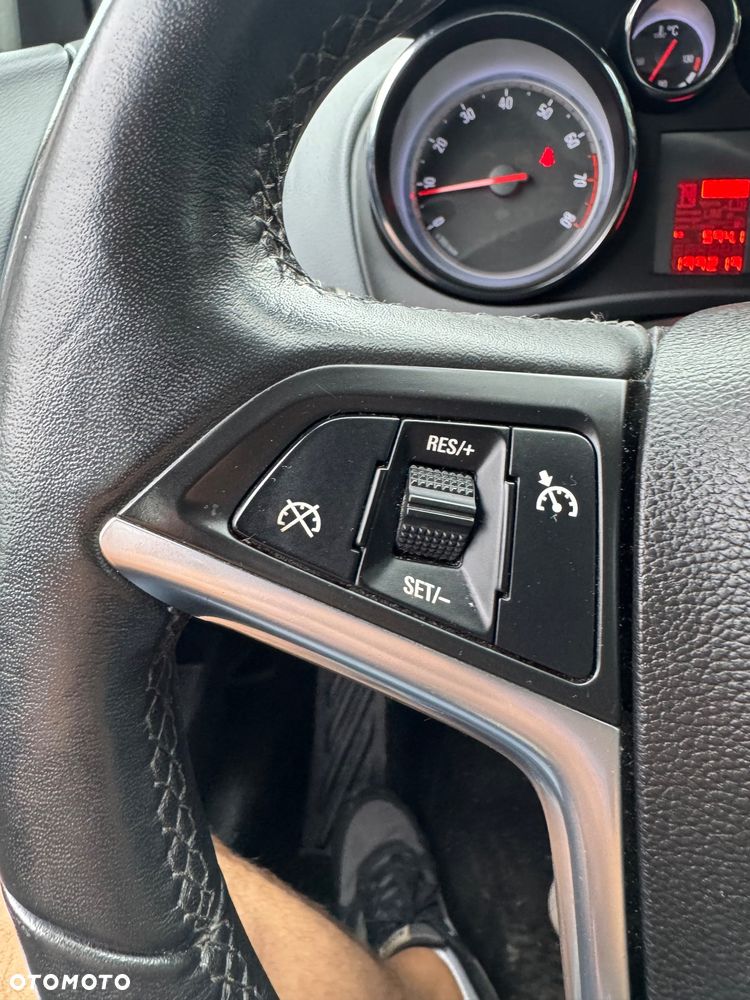 Opel Meriva 1.4 Innovation - 25