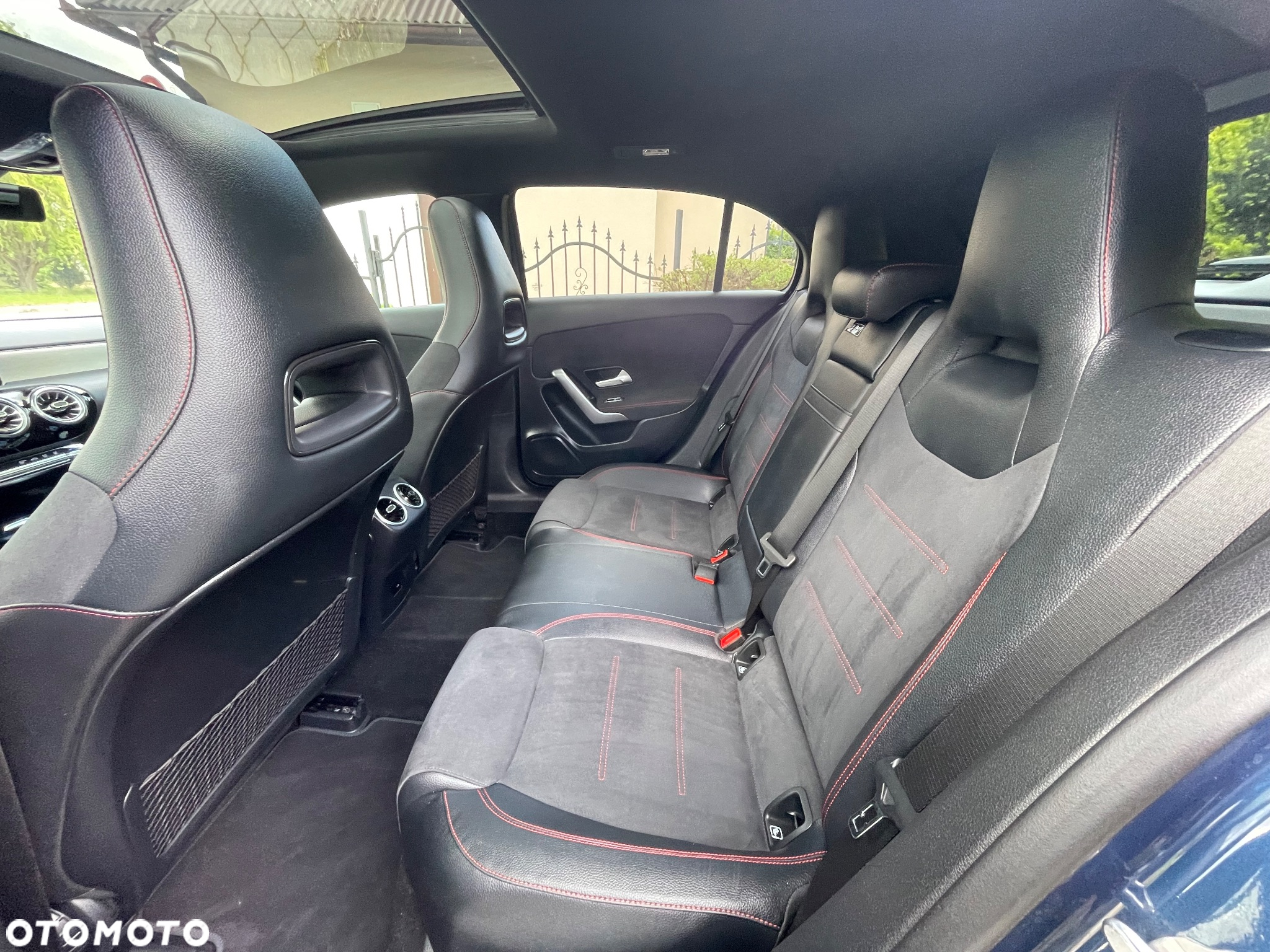 Mercedes-Benz Klasa A 250 E AMG Line 8G-DCT - 13