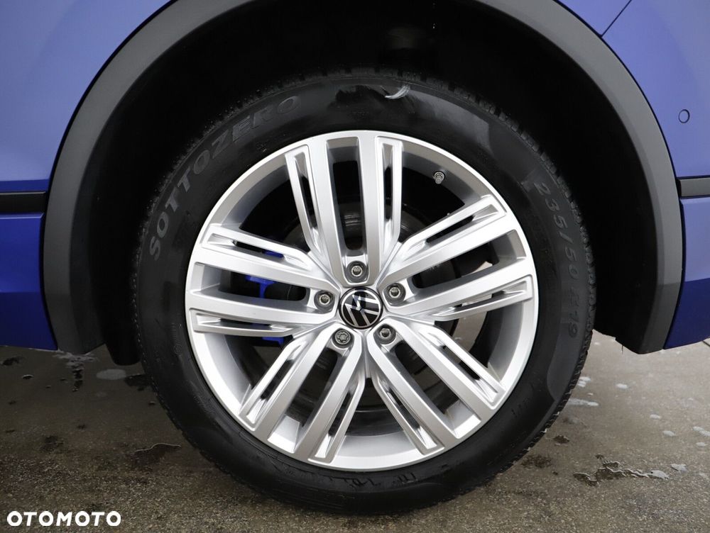 Volkswagen Tiguan - 25