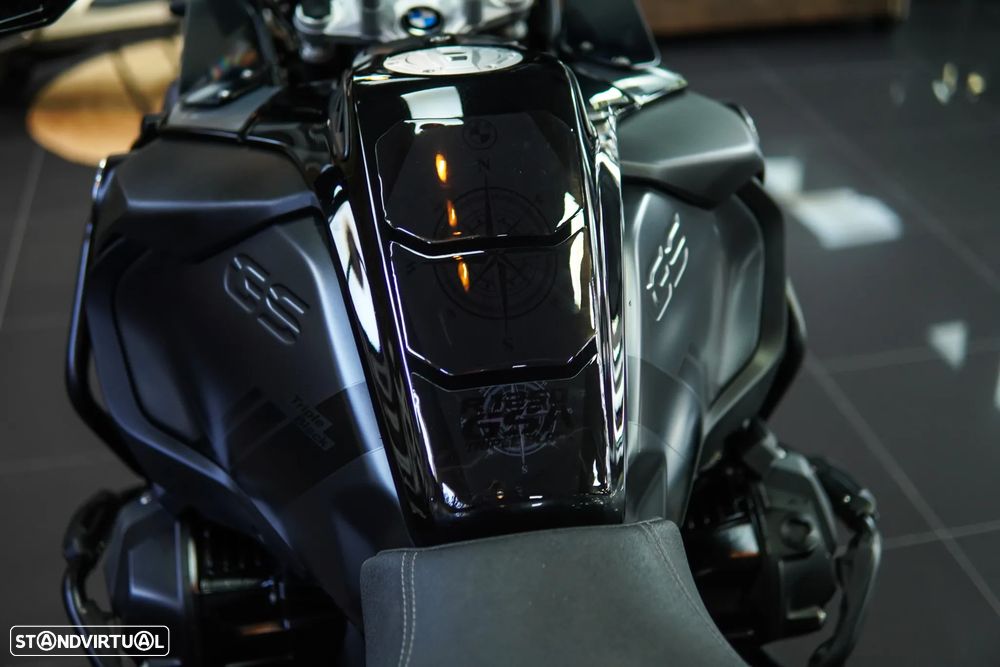 BMW R 1250 GS Adventure TRIPLE BLACK 4 Packs - 23
