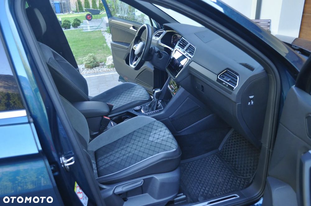 Volkswagen Tiguan 2.0 TDI SCR 4Mot R-Line DSG - 17