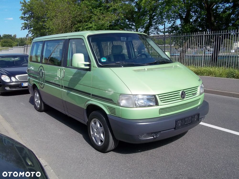 Volkswagen Multivan Standard - 1