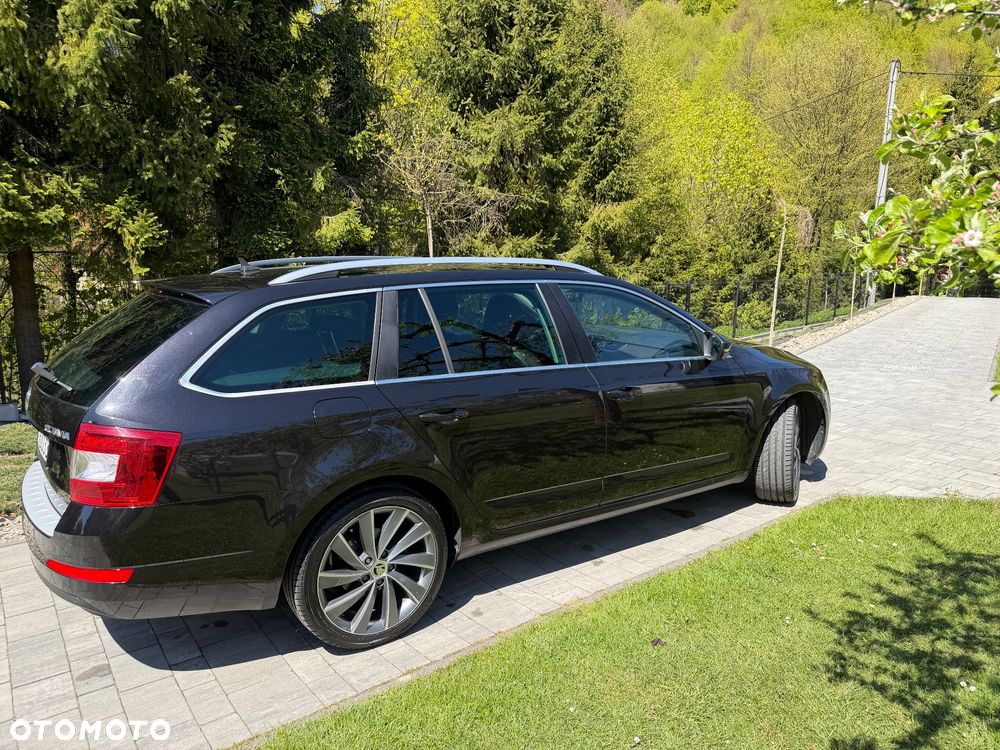 Skoda Octavia 2.0 TDI 4x4 L&K DSG - 6