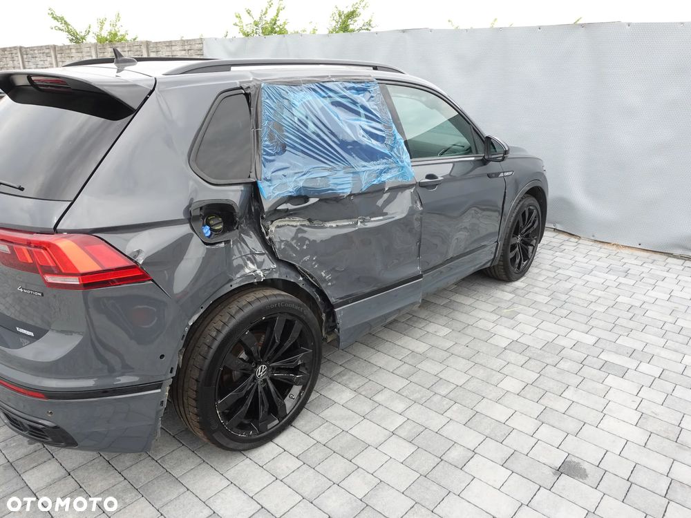 Volkswagen Tiguan 2.0 TDI SCR 4MotION DSG R-Line - 22