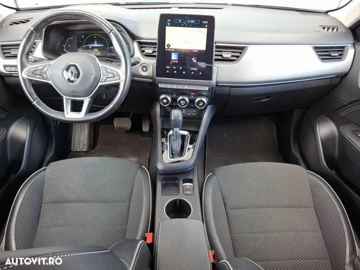 Renault Arkana E-TECH 145 INTENS - 10