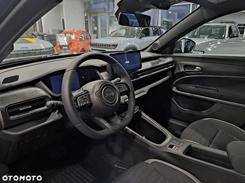 Jeep Avenger 54kWh Longitude - 12