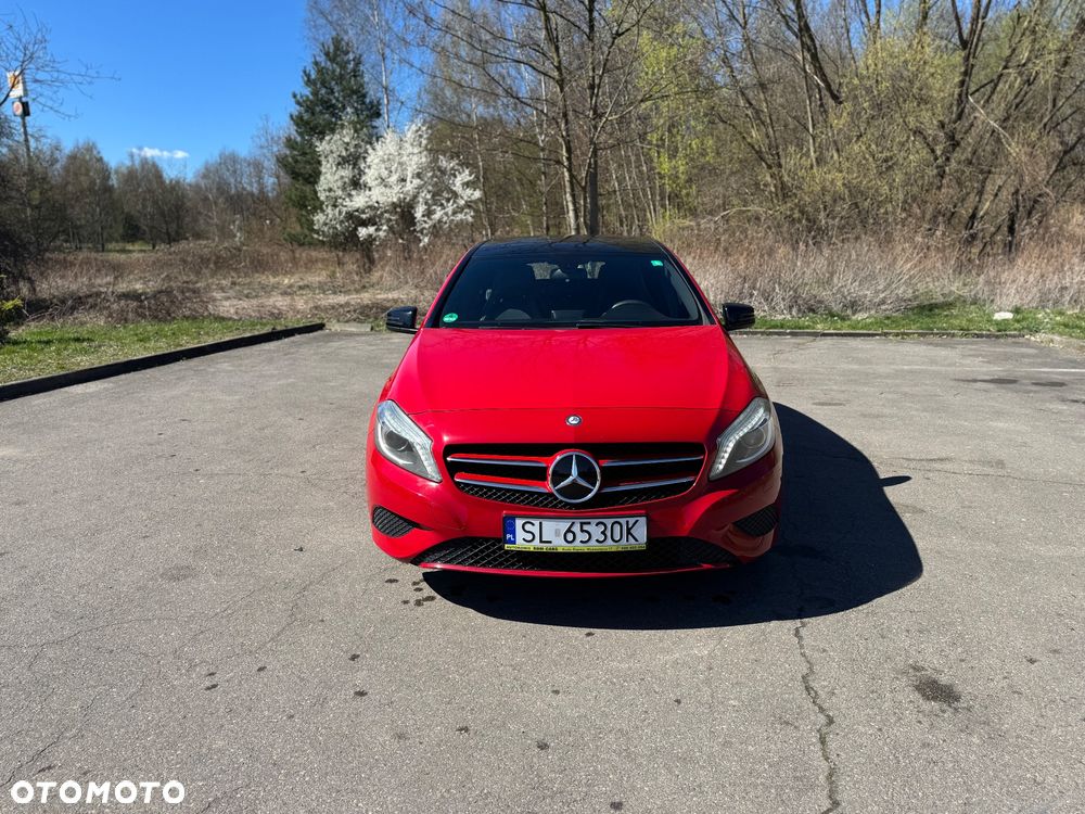 Mercedes-Benz Klasa A 180 (BlueEFFICIENCY) Urban - 2