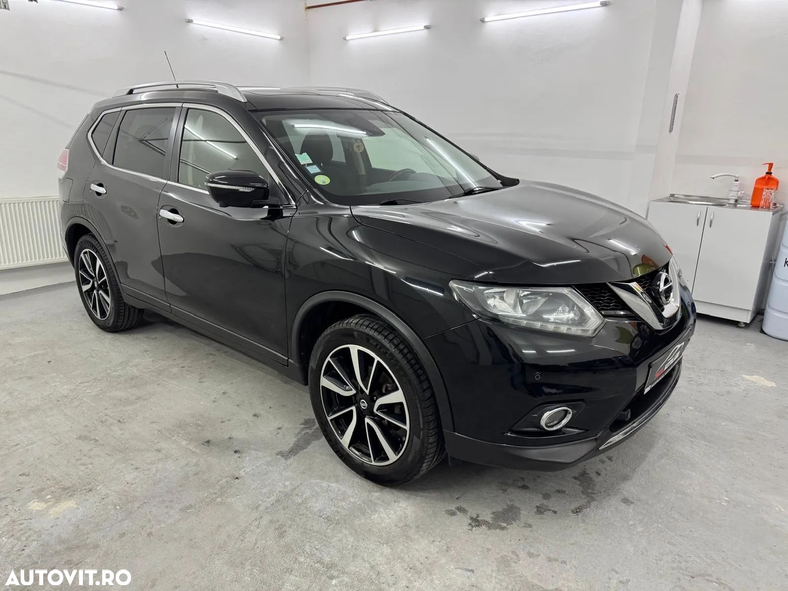 Nissan X-Trail 1.6 dCi N-Connecta - 1