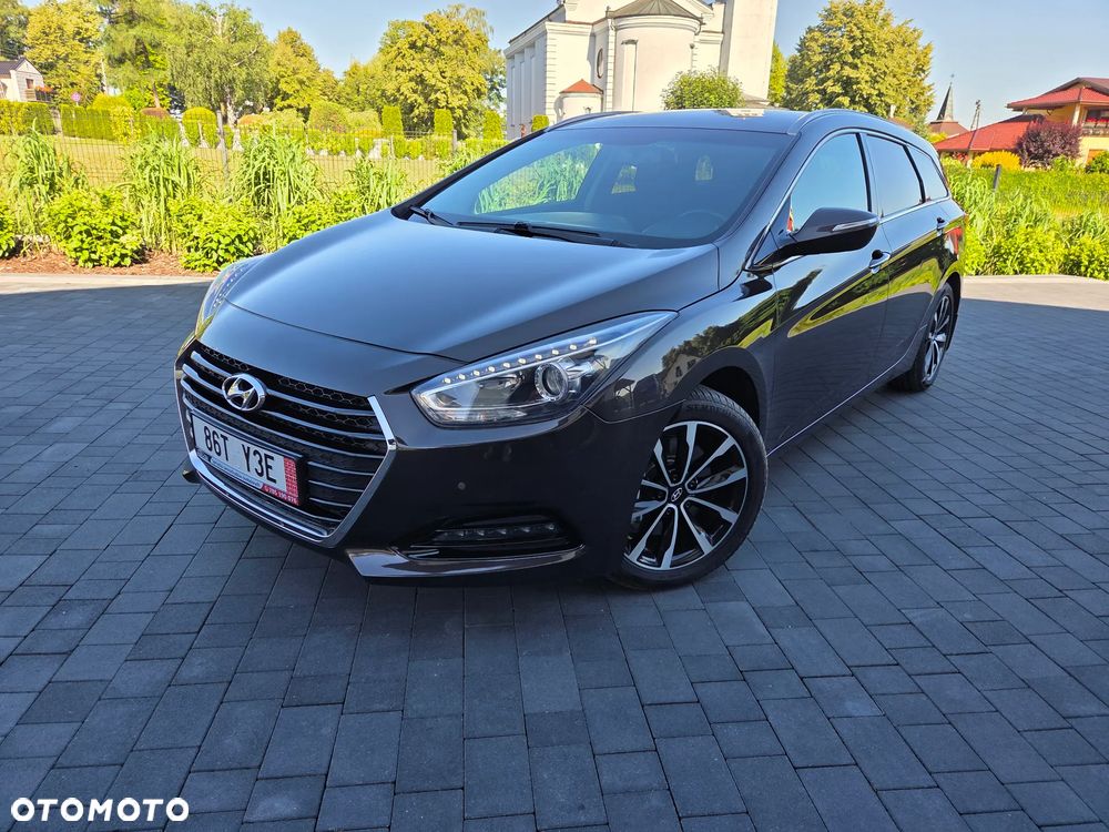Hyundai i40 Kombi blue 1.7 CRDi Premium - 1