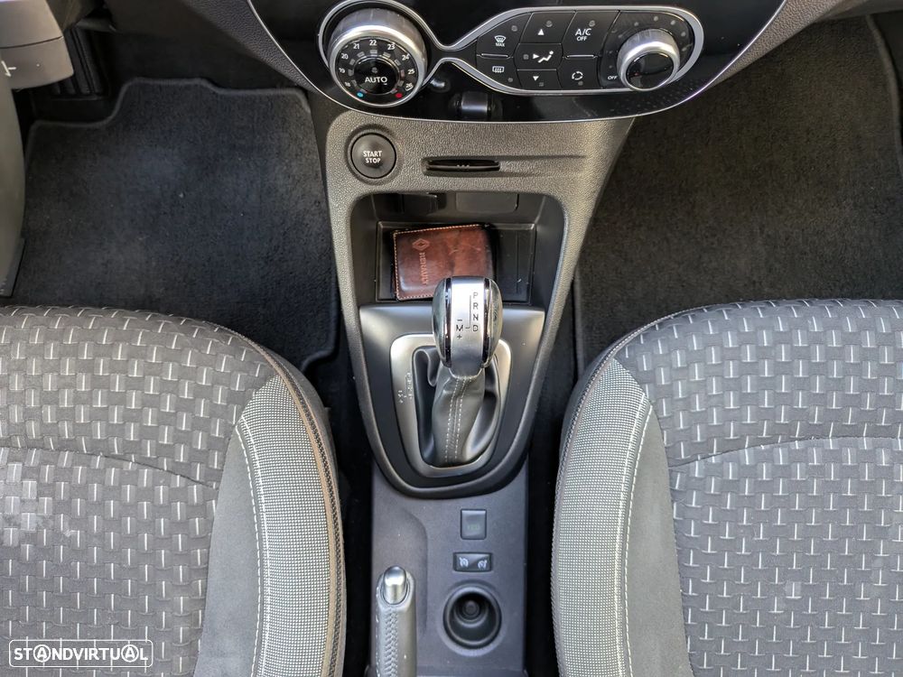 Renault Captur 1.5 dCi Exclusive EDC - 16