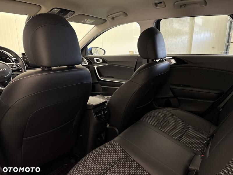 Kia Ceed 1.5 T-GDI L - 17