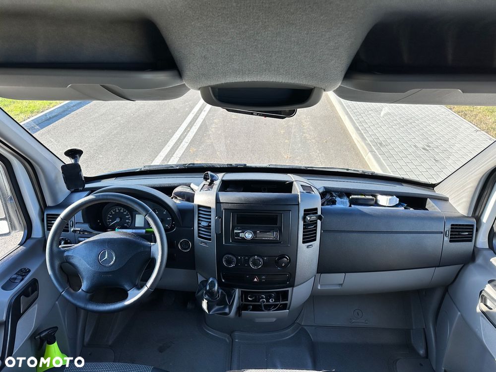 Mercedes-Benz Sprinter 311 - 14